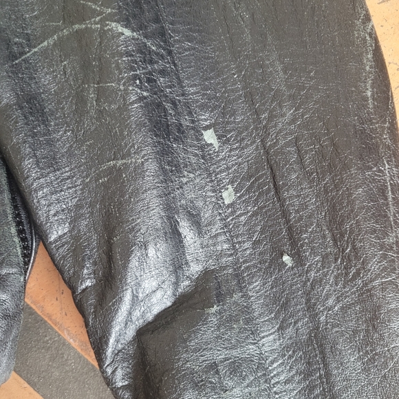 Leather Jacket - Picture 5 of 5